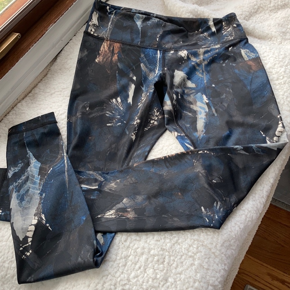 Lululemon wanderlust luxtreme tights